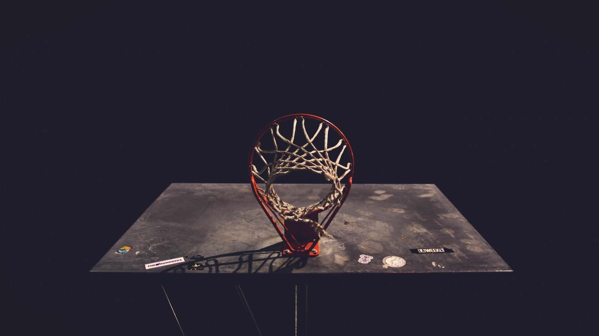 2026 篮球迷必看：如何利用 AI 数据模型预测 NBA 分区决赛抢七大战的最终走势。
